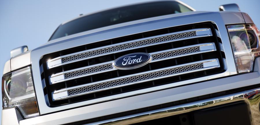  Ford F-150 Lariat 2013 года  (фото 11 из 23)